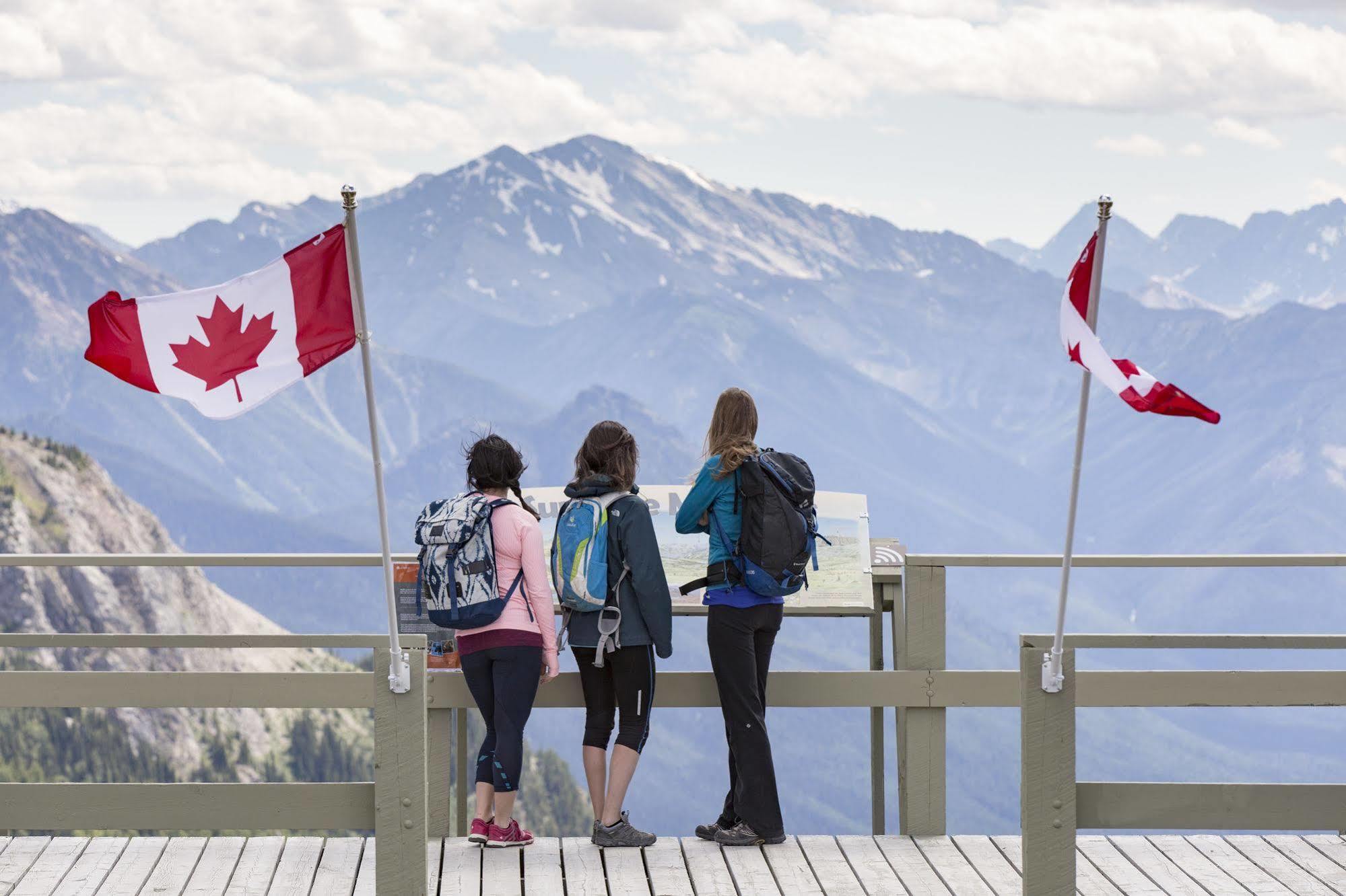 Sunshine Mountain Lodge Banff Bagian luar foto